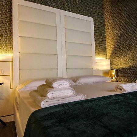 Nel Cuore Dell'Aquila Bnb Luaran gambar