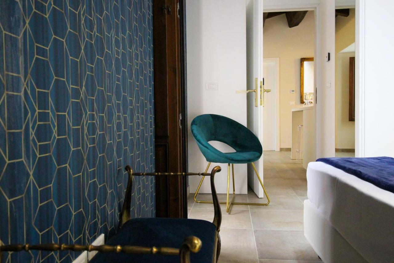 Nel Cuore Dell'Aquila Bnb Luaran gambar
